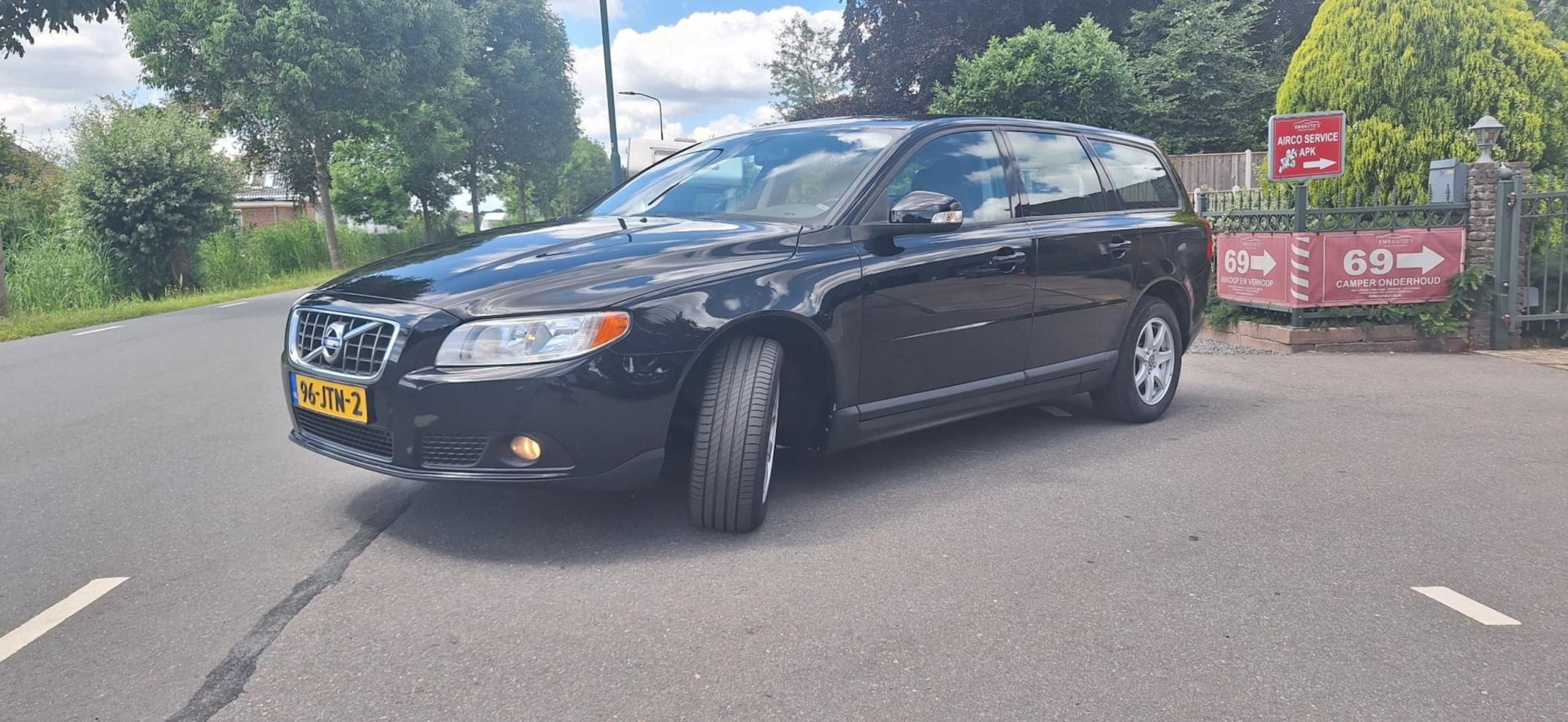 Volvo V70 - 2.0D Limited Edition YOUNG TIMER AUTO - AutoWereld.nl