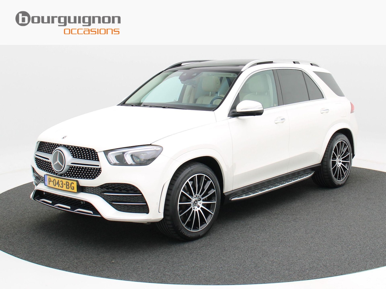 Mercedes-Benz GLE-Klasse - 350 e 4MATIC Premium Plus | Adaptive Cruise | CarPlay | Navigatie | Bluetooth | Stoelverwa - AutoWereld.nl