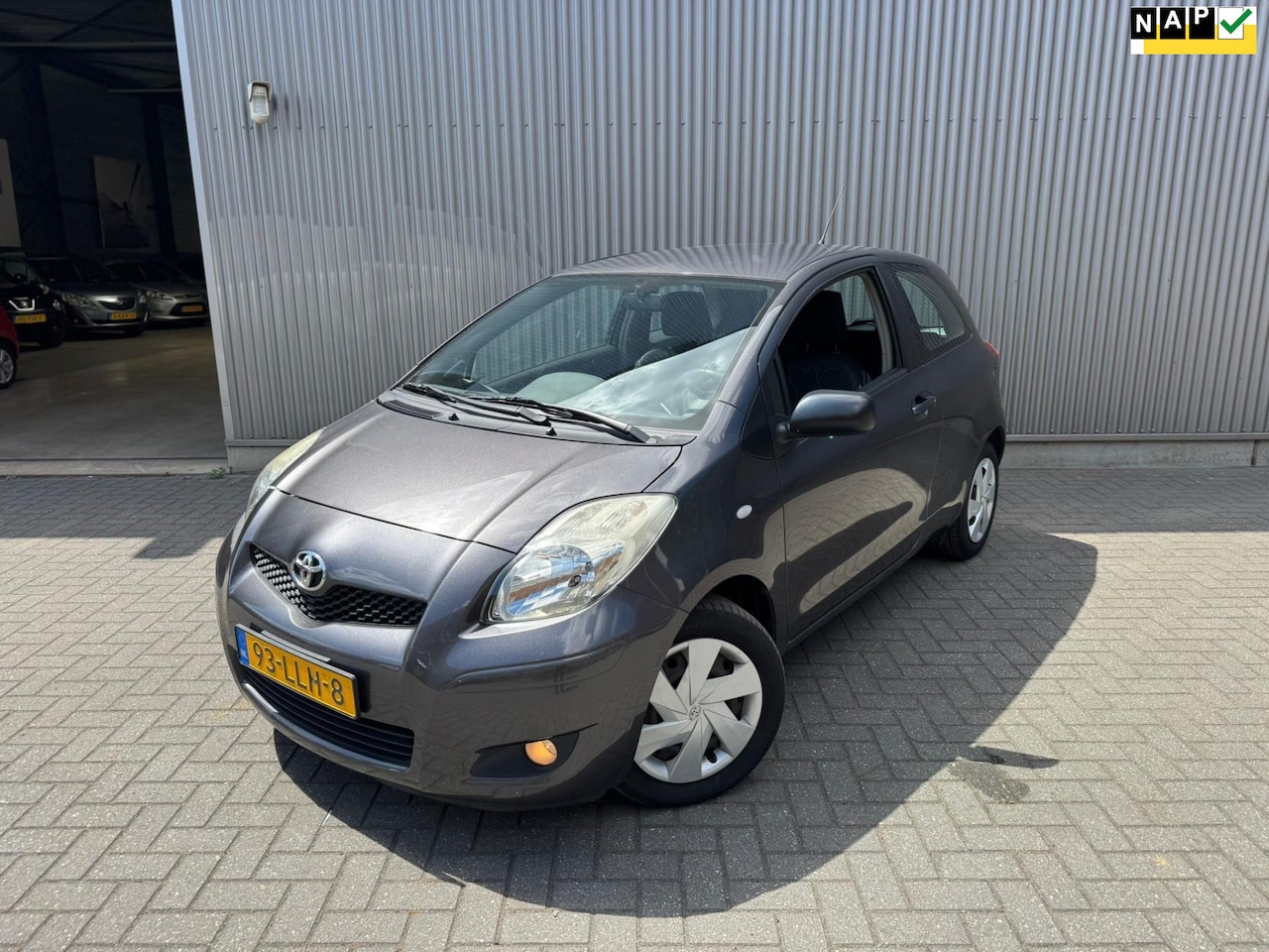 Toyota Yaris - 1.3 VVTi Comfort PDC|Elektrische ramen|Airco - AutoWereld.nl