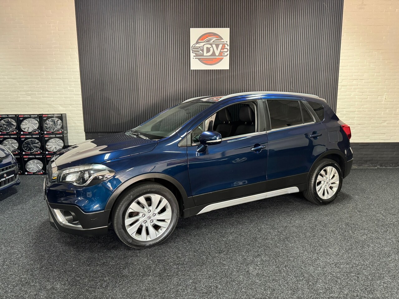 Suzuki S-Cross - 1.0 Boosterjet High Executive 1.0 Boosterjet High Executive, NAV, CAMERA, STL VERW, CRUISE , AIRCO, LMV - AutoWereld.nl
