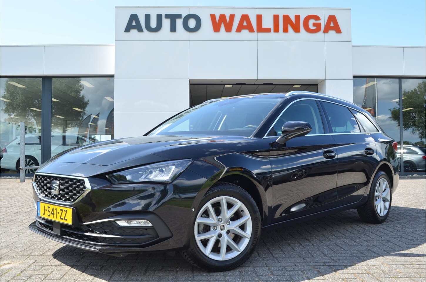 SEAT Leon Sportstourer - 1.5 TSI Virtual cockpit | Carplay | Adaptive cruise | LMV | - AutoWereld.nl