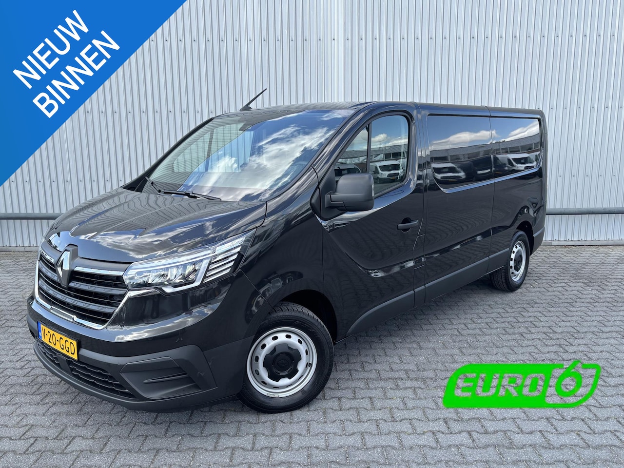 Renault Trafic - 2.0 Blue dCi 130 T30 L2H1*A/C*CRUISE*CAMERA*3PERS - AutoWereld.nl