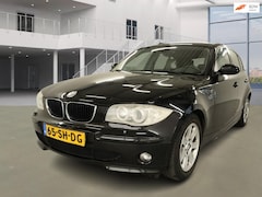 BMW 1-serie - 120i High Executive AUT NAVI LEDER PSENSOR CRUISE TREKHAAK 2 X SLEUTELS