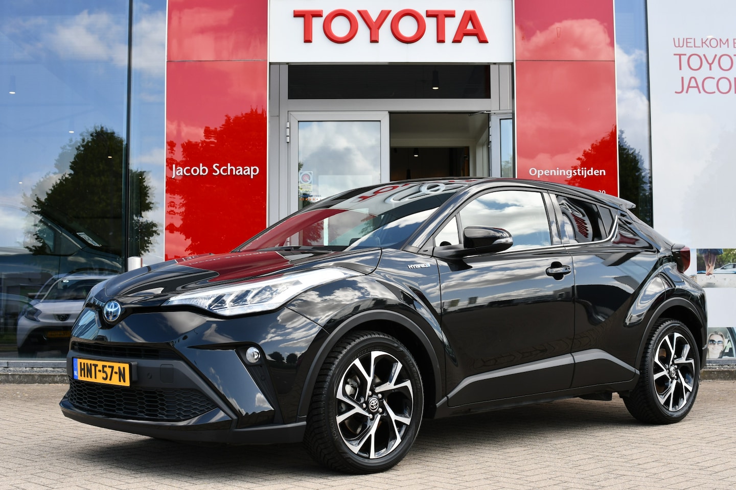 Toyota C-HR - 1.8 Hybrid Dynamic Limeted Automaat 122pk | Parkeersensoren voor en achter | Achteruitrijc - AutoWereld.nl
