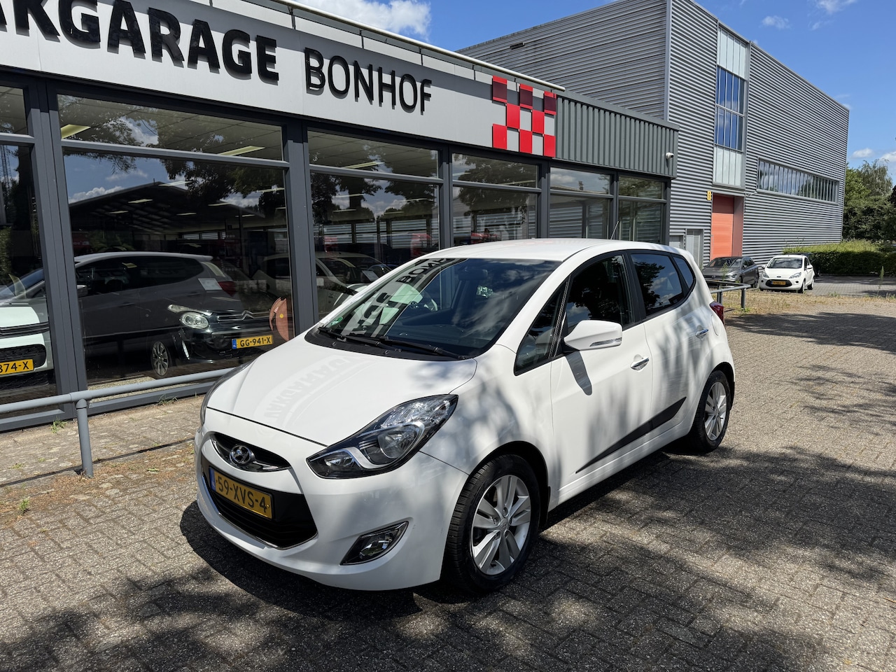 Hyundai ix20 - 1.6i i-Vision AUTOMAAT-CLIMA-HOGE ZIT - AutoWereld.nl