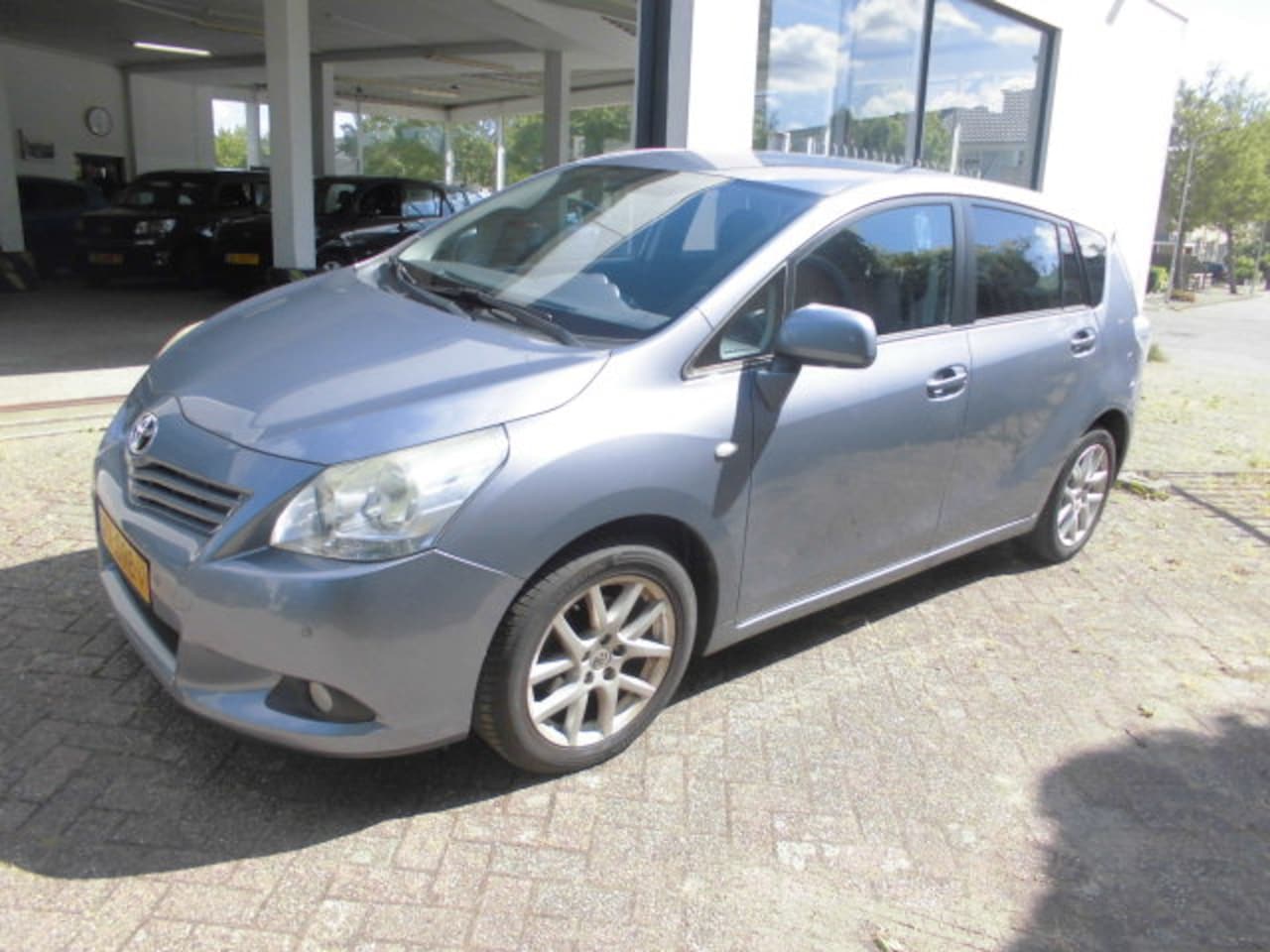 Toyota Verso - 1.8 VVT-i Aspiration 1.8 VVT-i Aspiration - AutoWereld.nl