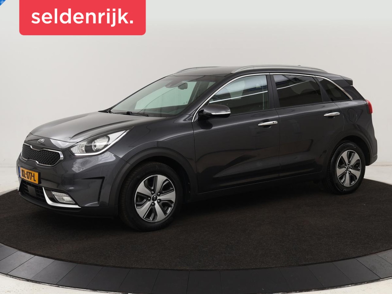 Kia Niro - 1.6 GDi Hybrid BusinessLine | Leder | Stoel & stuurverwarming | Adaptive cruise | Camera | - AutoWereld.nl