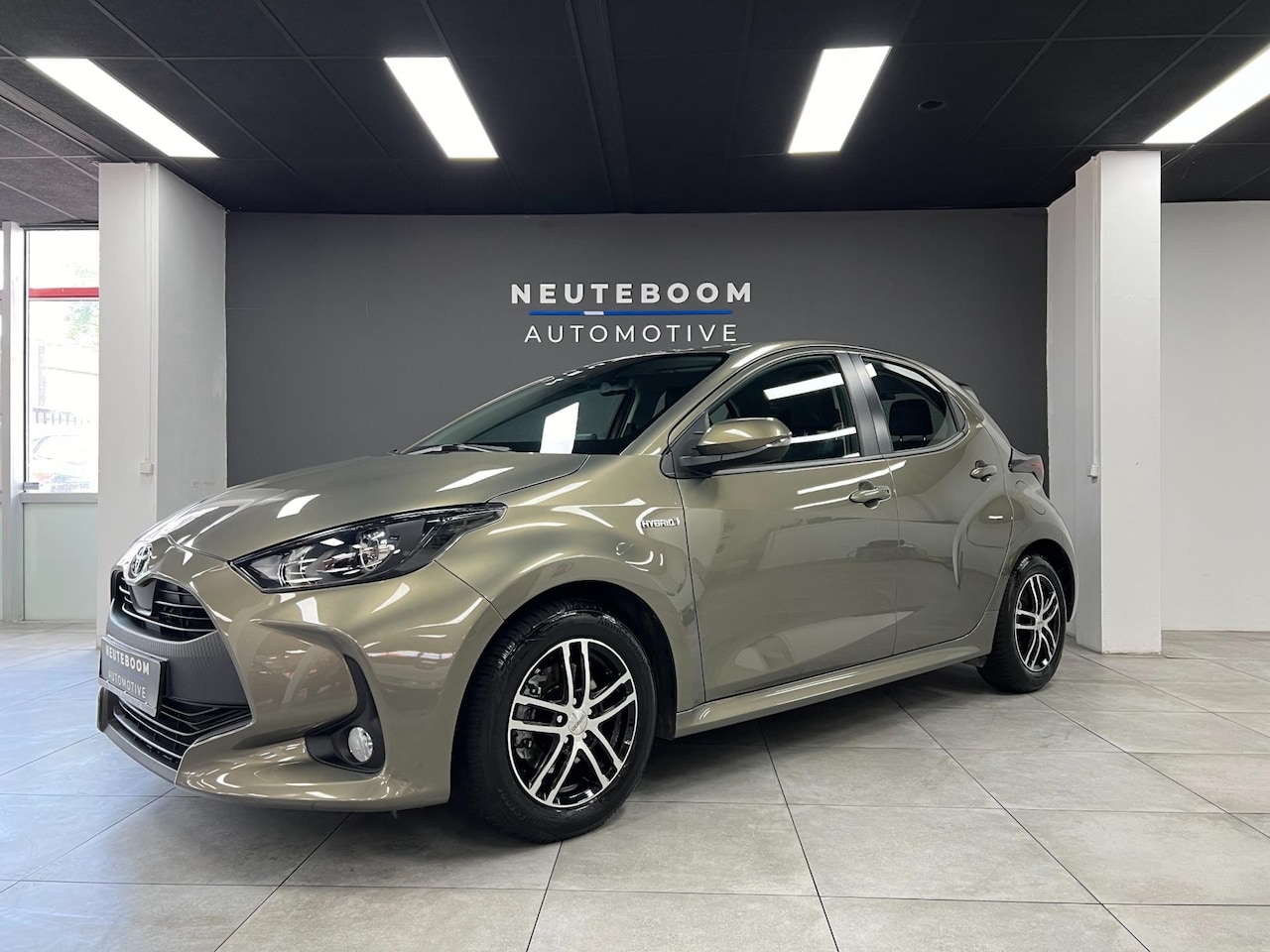 Toyota Yaris - 1.5 Hybrid Business Plus 1.5 Hybrid Business Plus - AutoWereld.nl