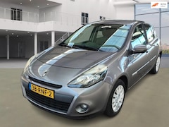 Renault Clio - 1.5 dCi Parisienne AIRCO CRUISE TREKHAAK 2 X SLEUTELS