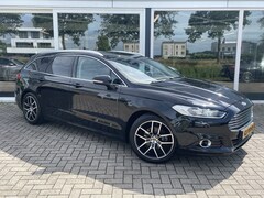 Ford Mondeo Wagon - 1.5 TDCi Titanium 50% deal 4.975, - ACTIE Trekhaak / LMV / Leder / Stoelverwarming / Telef