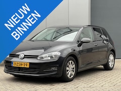 Volkswagen Golf - 1.2 TSI Highline DSG 84000KM | Adaptieve cruise | Camera | Sportstoelen/verwarmd