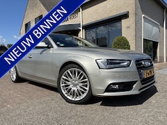 Audi A4 Avant - 1.8 TFSI Automaat Business Edition Trekhaak / Navigatie / Xenon