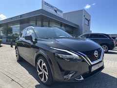 Nissan Qashqai - 1.3 MHEV Xtronic Tekna Pano-Dak | Trekhaak | Bose | Memory | Massage | HUD