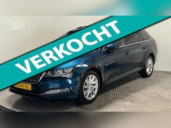 Skoda Superb Combi - 1.5 TSI ACT Business Edition benzine parkeersensoren navigatie stoelverwarming cruisecontr