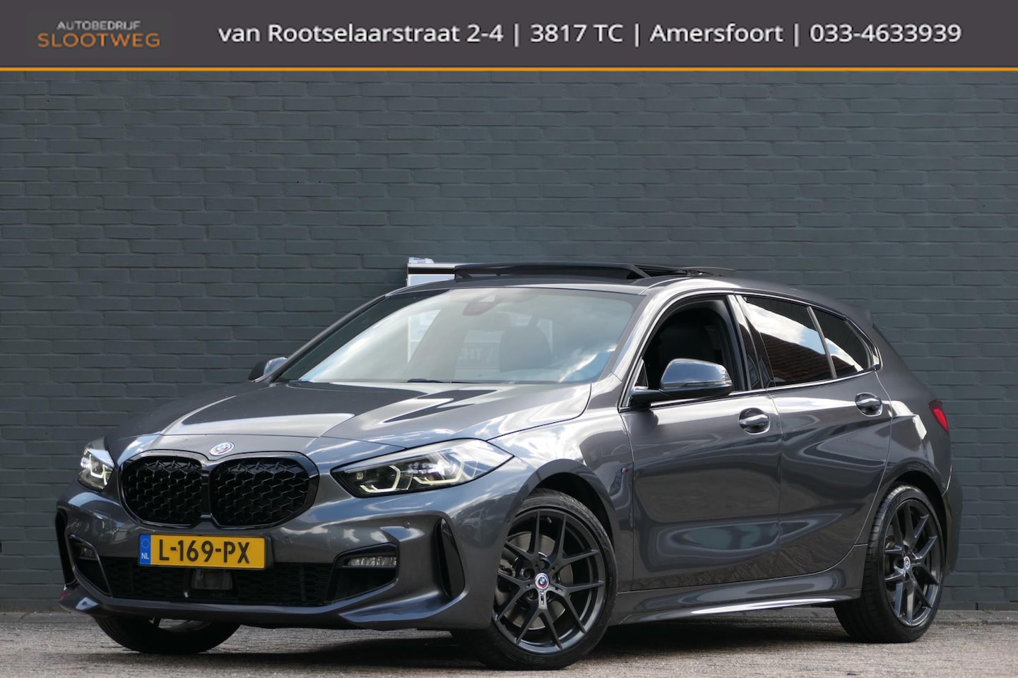 BMW 1-serie - 120i High Executive M-Sport | Panoramadak | Leer | Acc | Harman Kardon - AutoWereld.nl