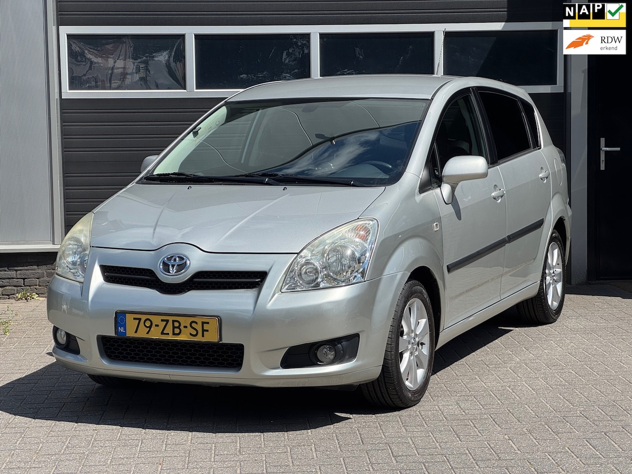 Toyota Verso - 1.8 VVT-i Luna NAP PDC TREKHAAK CLIMA - AutoWereld.nl