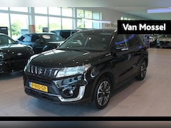 Suzuki Vitara - 1.4 Boosterjet Style Smart Hybrid | Trekhaak | Automaat | Clima | Apple CarPlay/Android Au