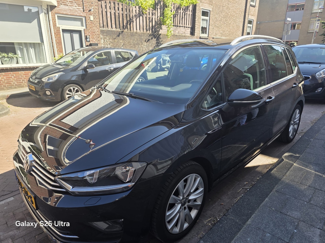 Volkswagen Golf Sportsvan - lounge 1.2 TSI Easyline - AutoWereld.nl
