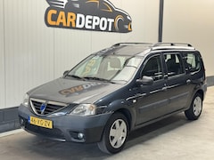 Dacia Logan MCV - 1.6-16V Lauréate 7p. Vol jaar APK AIRCO 7 PERSOONS