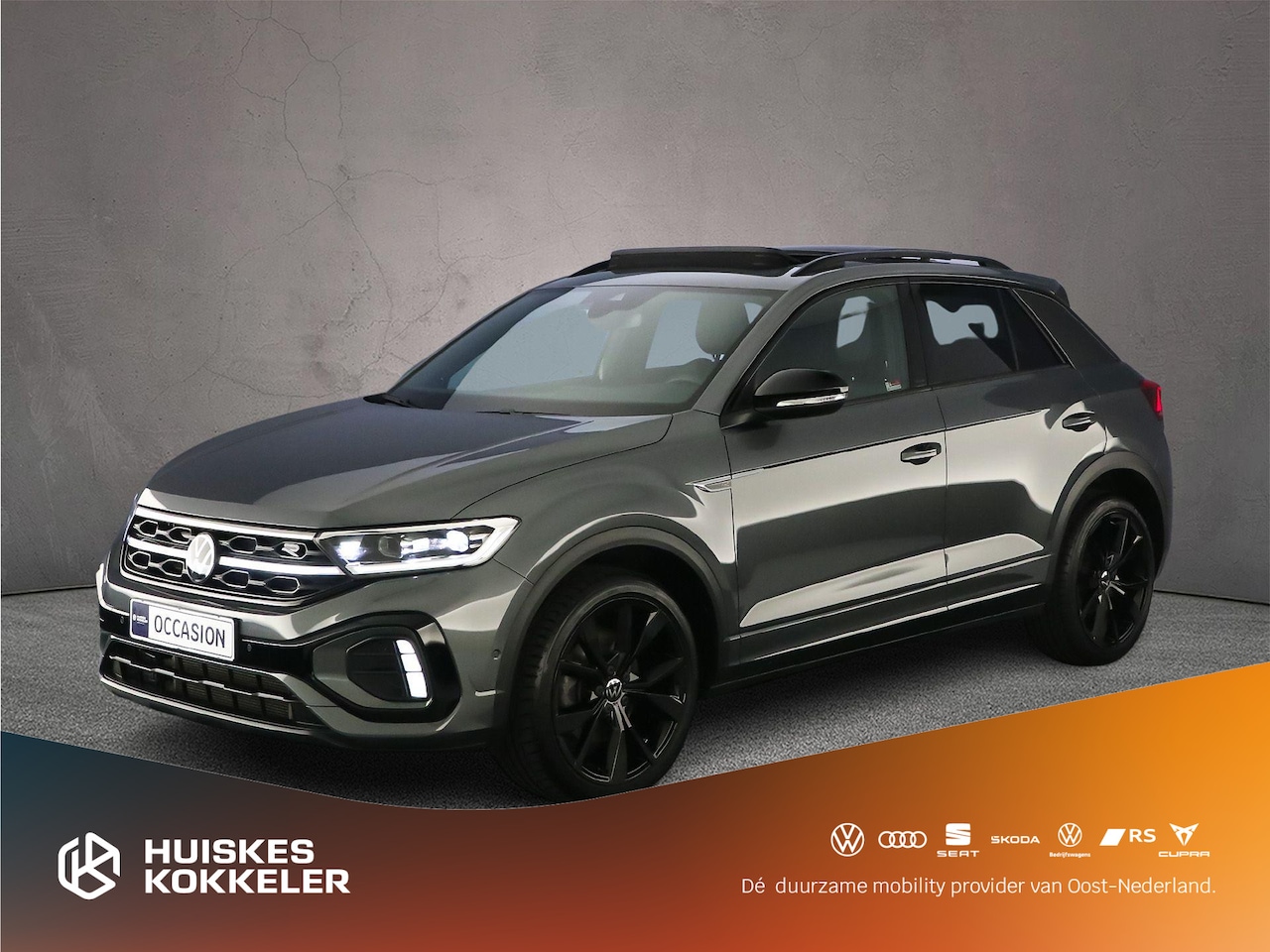 Volkswagen T-Roc - R-Line 1.5 TSI 150pk DSG Automaat Trekhaak, Black Style, Panoramadak, Beats audio, Adaptiv - AutoWereld.nl