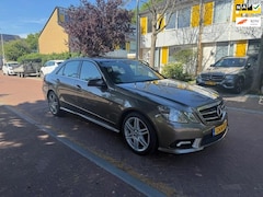 Mercedes-Benz E-klasse - AUTOMAAT / AMG uitvoering / 104.000 km / Zeer nette auto