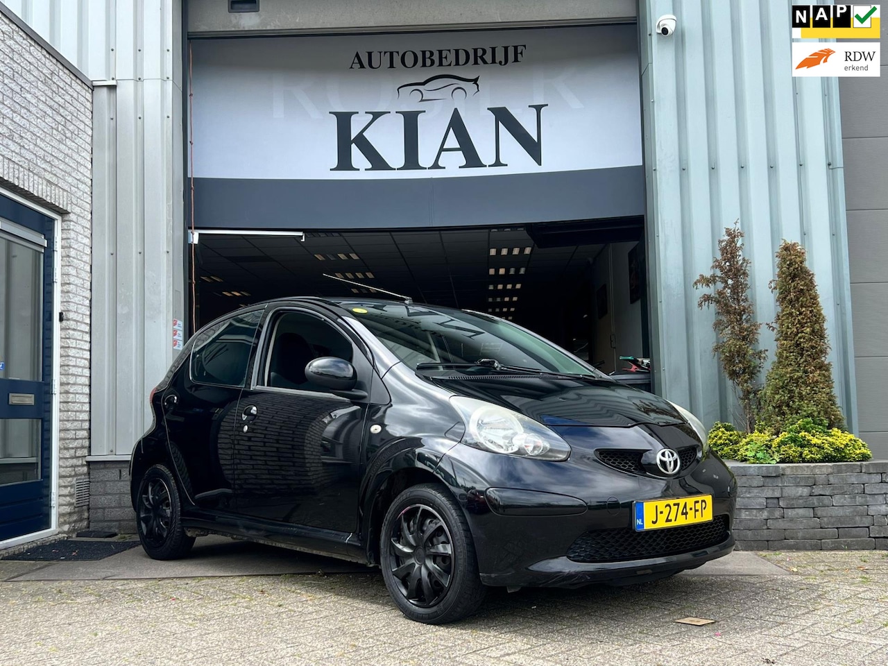 Toyota Aygo - 1.0-12V| Carplay| APK - AutoWereld.nl