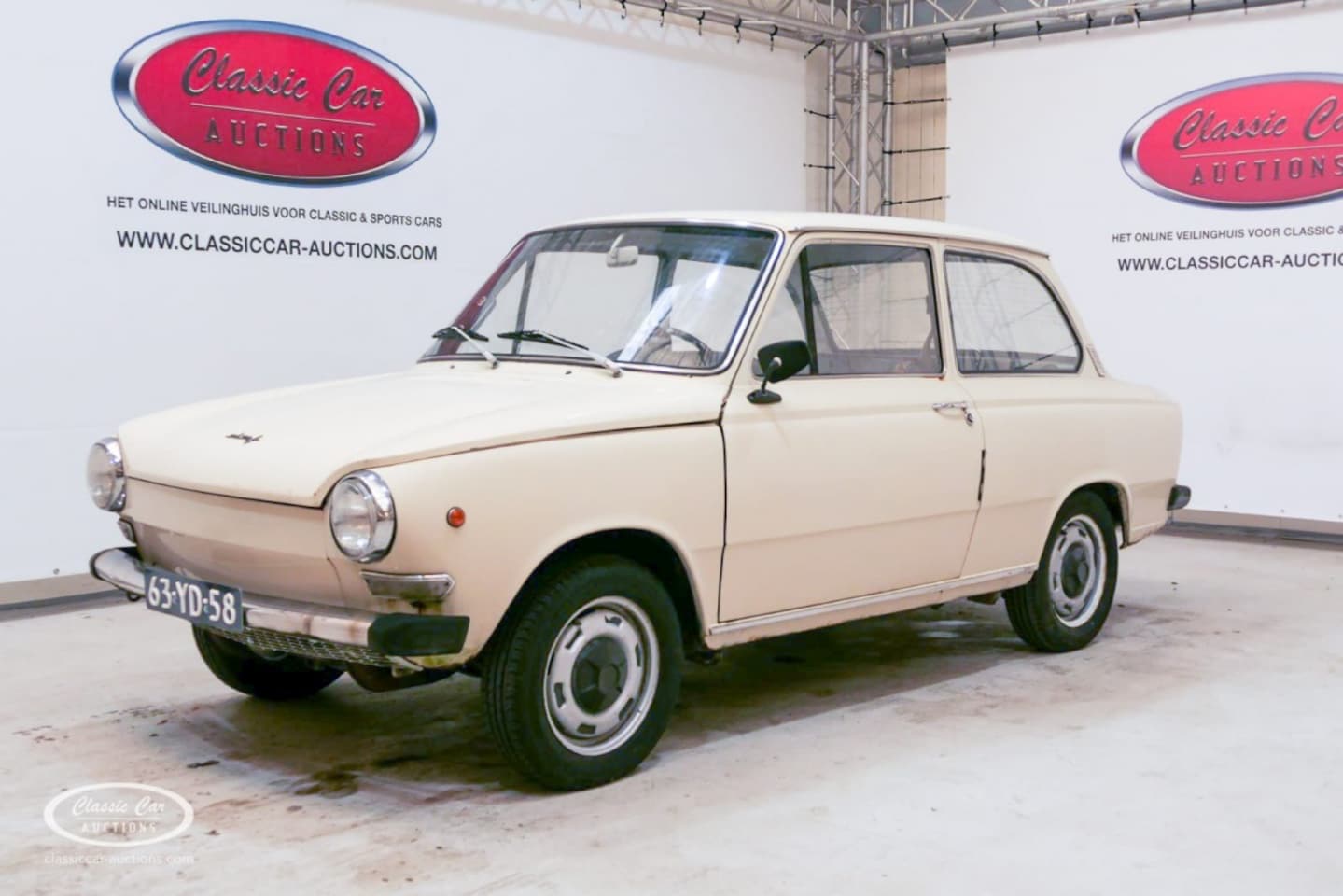 DAF 46 - Super Luxe  - ONLINE AUCTION - AutoWereld.nl