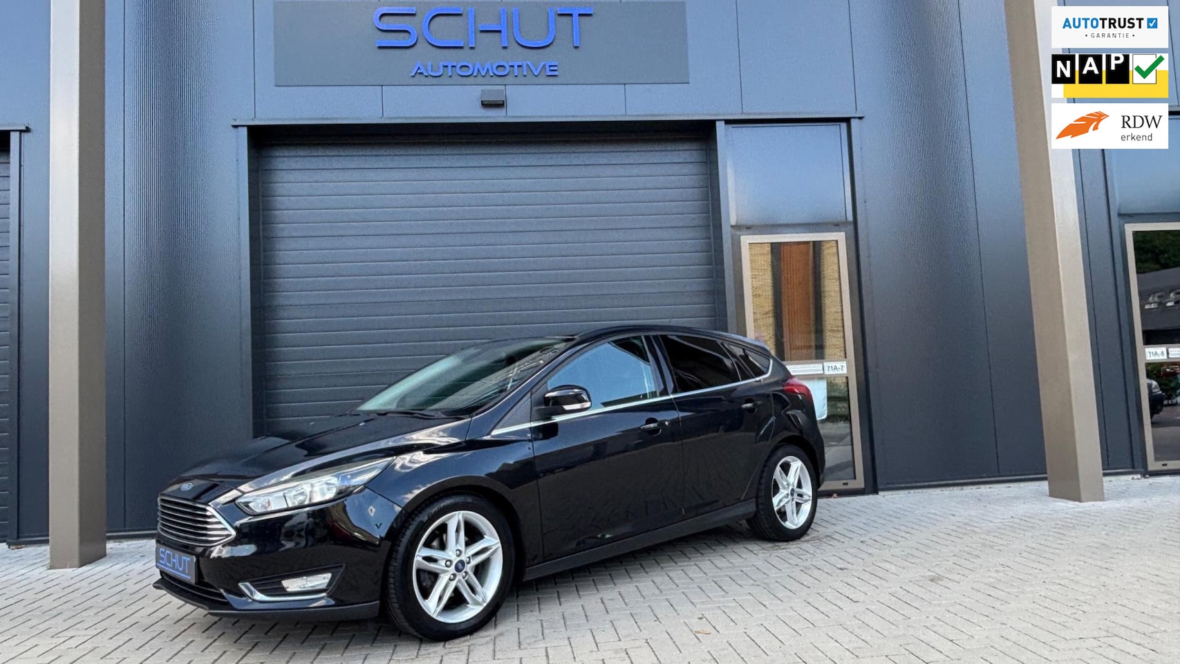 Ford Focus - 125pk Titanium Sport CLIMA | HALF LEDER | EL STOELEN | STOELVERWARMING | STUURVERWARMING | - AutoWereld.nl