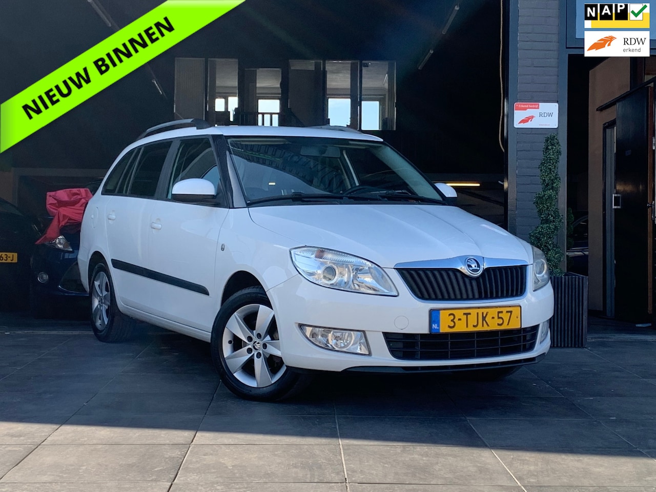 Skoda Fabia Combi - 1.2 TDI Greenline|Cruise|Airco|Trekhaak - AutoWereld.nl