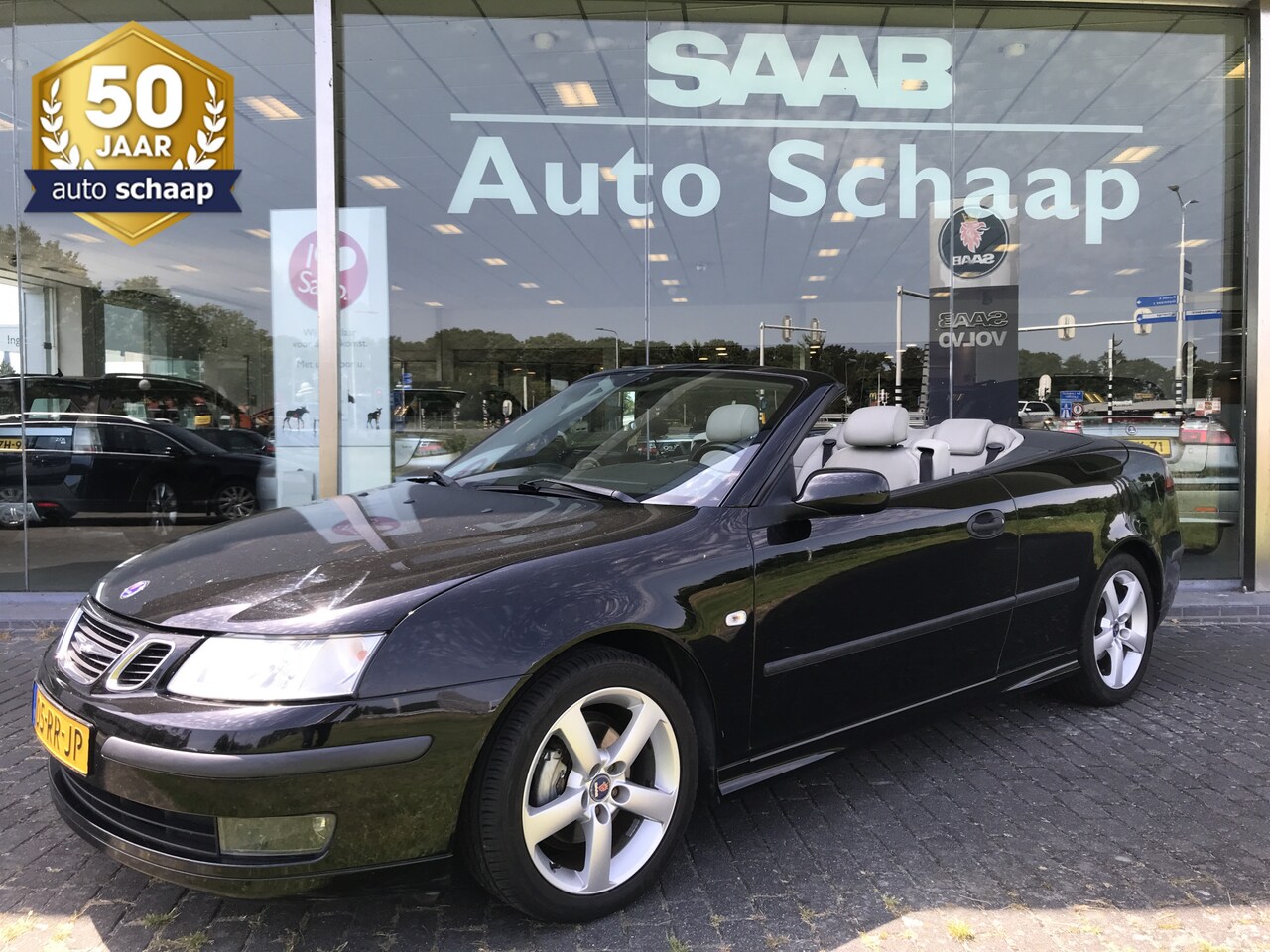 Saab 9-3 Cabrio - 2.0t Vector | Rijklaar | Stoelverwarming Parkeersensoren 17 inch lichtmetaal - AutoWereld.nl