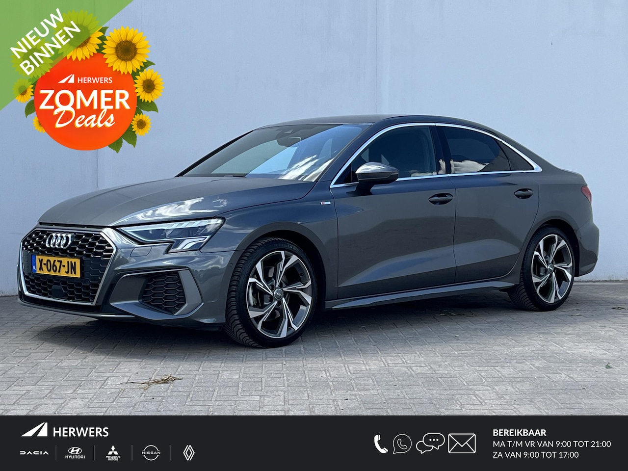 Audi A3 Limousine - 35 TFSI S - Edition Automaat / Verwarmde Voorstoelen / Adaptieve Cruise / Climate Control - AutoWereld.nl