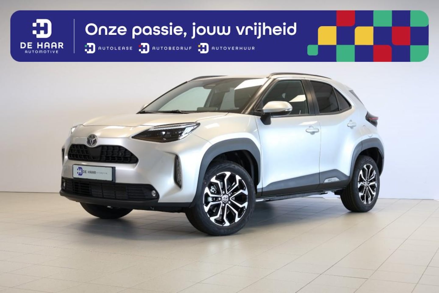 Toyota Yaris Cross - 1.5 Hybrid Teamplayer 130PK - Winterpakket - Apple CarPlay - Dodehoek - AutoWereld.nl