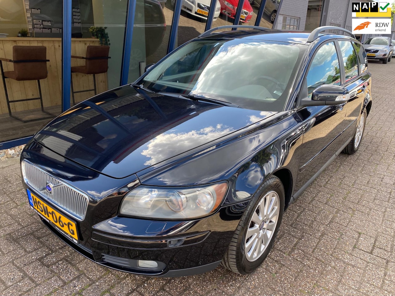 Volvo V50 - 2.4 Edition I Automaat Youngtimer 58.000KM!!! - AutoWereld.nl