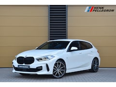 BMW 1-serie - 118i High Executive * M Sportpakket * HIFI * Live cockpit * Head-up * PDC * LED