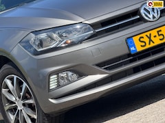 Volkswagen Polo - 1.0 Comfortline - Limestone Grey - Carplay/Nav/LMV