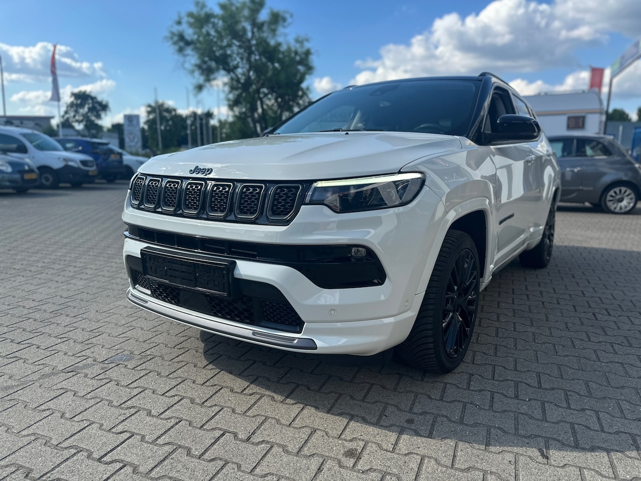 Jeep Compass - 4xe 240 Plug-in Hybrid Electric S 4xe 240 Plug-in Hybrid Electric S - AutoWereld.nl