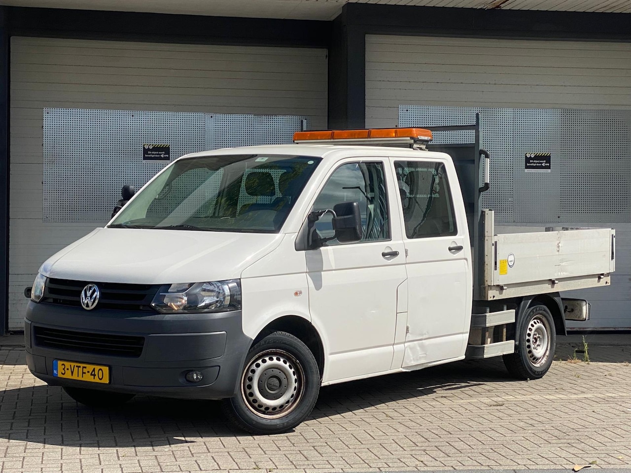 Volkswagen Transporter - 2.0 TDI L2H1 DC PICK-UP KIPPER - AutoWereld.nl