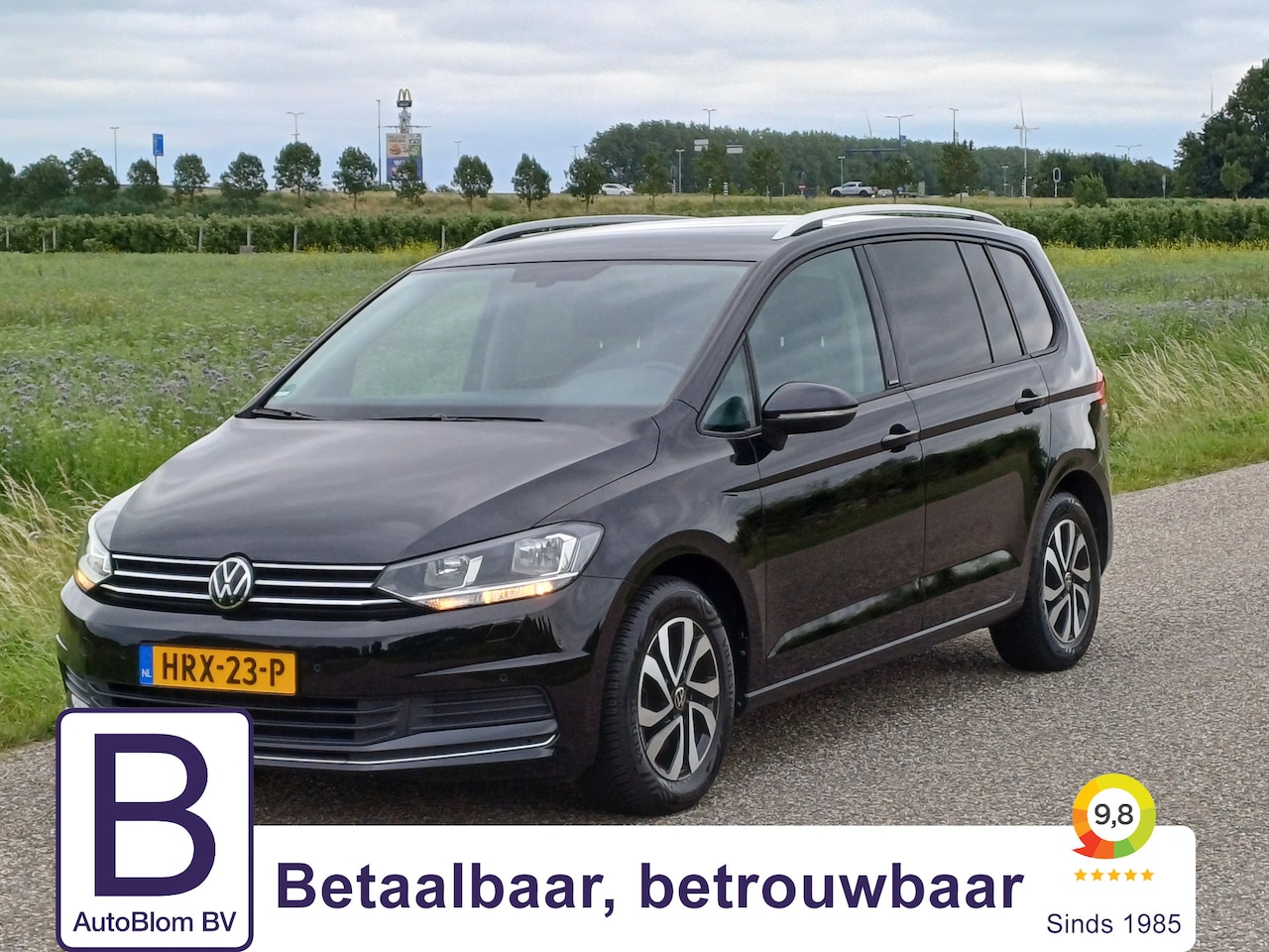 Volkswagen Touran - 1.5 TSI Comfortline Active 7-Pers. /Navi/Clima/Stoelverw./16"/Parkhulp V+A/ - AutoWereld.nl