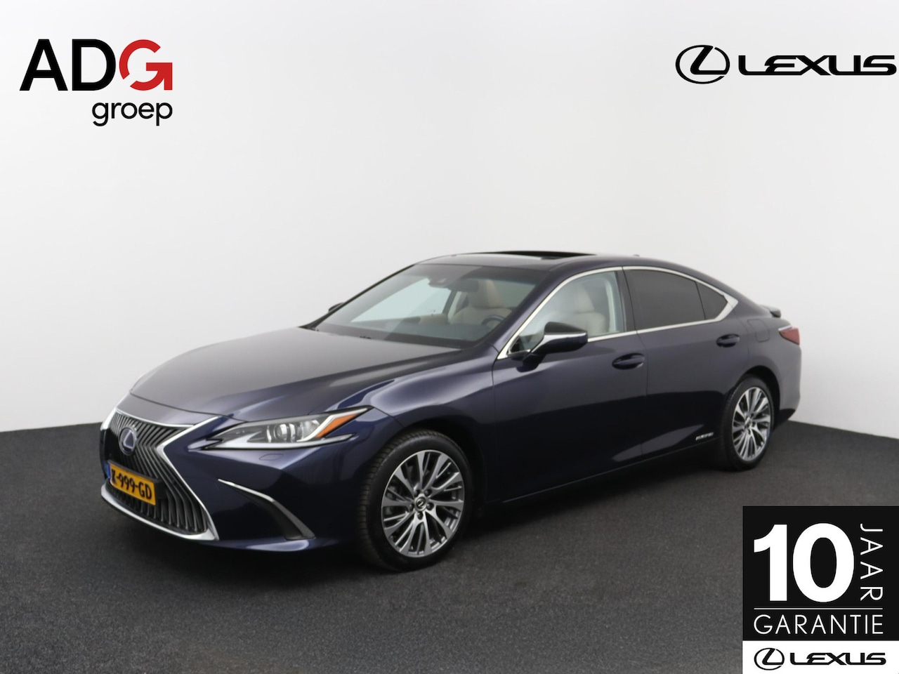 Lexus ES - 300h Business Line | Stuurwielverwarming | Blind Spot Monitor | Schuif-/kanteldak | DAB+ - AutoWereld.nl
