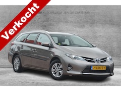 Toyota Auris Touring Sports - 1.8 Hybrid Aspiration | Navigatie | Camera | Cruise-control | Clima | NL auto |