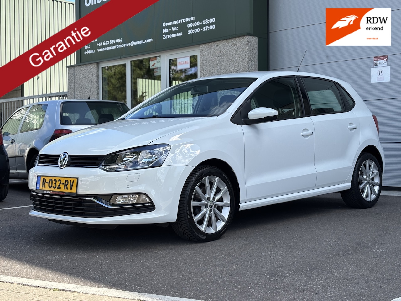 Volkswagen Polo - 1.2 TSI Highline Automaat 1 Eigenaar Airco Navi Stoelverwarming - AutoWereld.nl