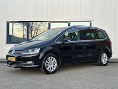 Volkswagen Sharan - 1.4 TSI Highline 7p. 7 Persoons l Panoramadak l Elektr. Trekhaak l