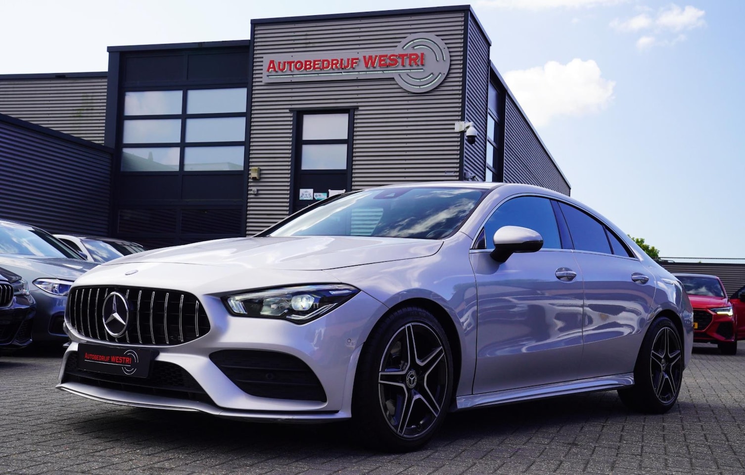 Mercedes-Benz CLA-Klasse - 220 4MATIC Premium Plus | Achteruitrijcamera | Virtual Dash - AutoWereld.nl