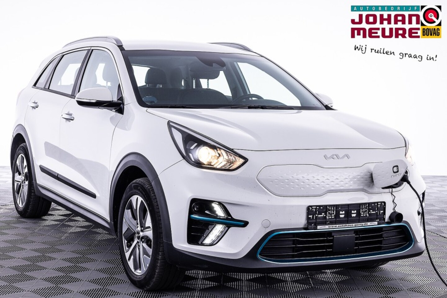 Kia e-Niro - DynamicLine 64 kWh | NAVI | Half LEDER | CARPLAY | STOELVERWARMING - AutoWereld.nl