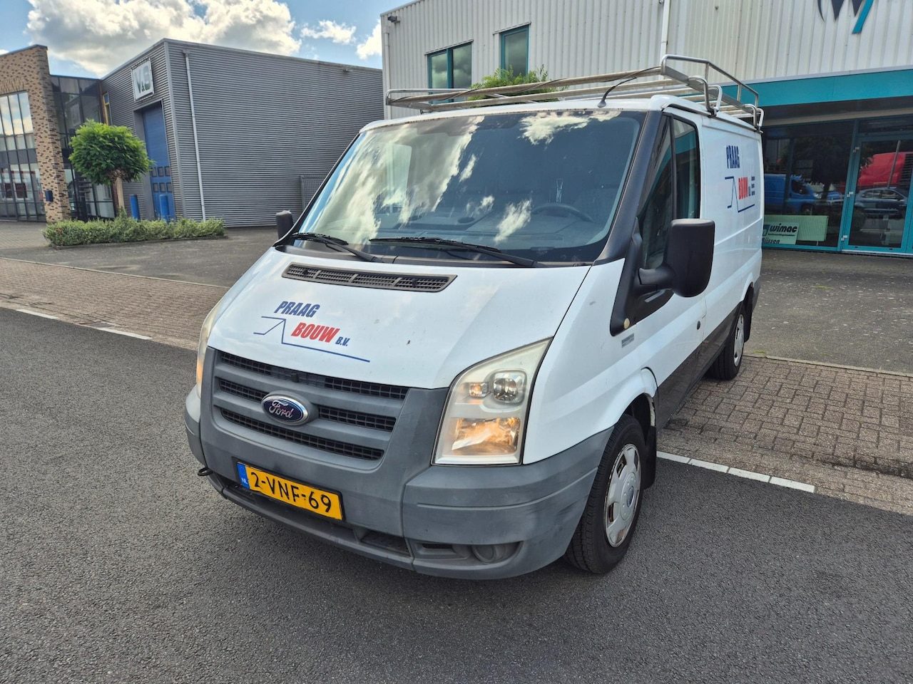 Ford Transit - 260S 2.2 TDCI Edition Nap Airco Zeer weinig km - AutoWereld.nl