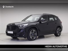 BMW X1 - xDrive25e M-Sport | Premium Pack | 19" | Voorbereiding Driving Assistant Plus