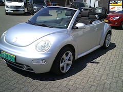 Volkswagen New Beetle Cabriolet - 2.0 new beetle cabriolet