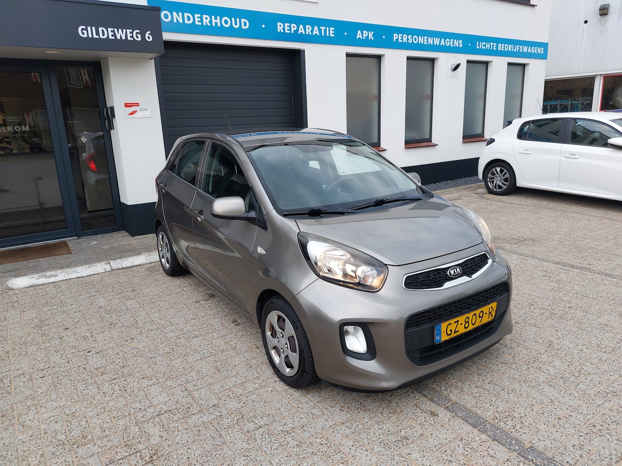 Kia Picanto - 1.0 CVVT ComfortLine Airco, nieuwe APK
