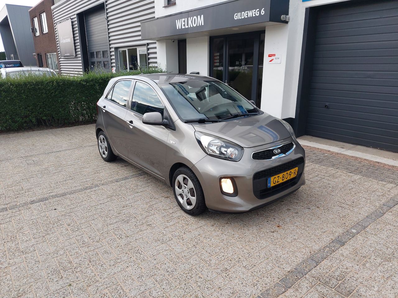 Kia Picanto - 1.0 CVVT ComfortLine Airco, nieuwe APK