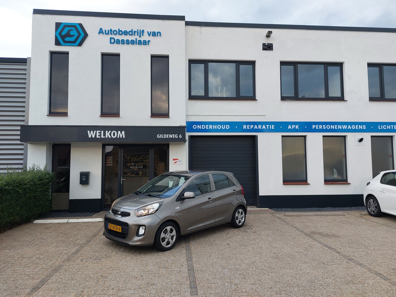Kia Picanto - 1.0 CVVT ComfortLine Airco, nieuwe APK